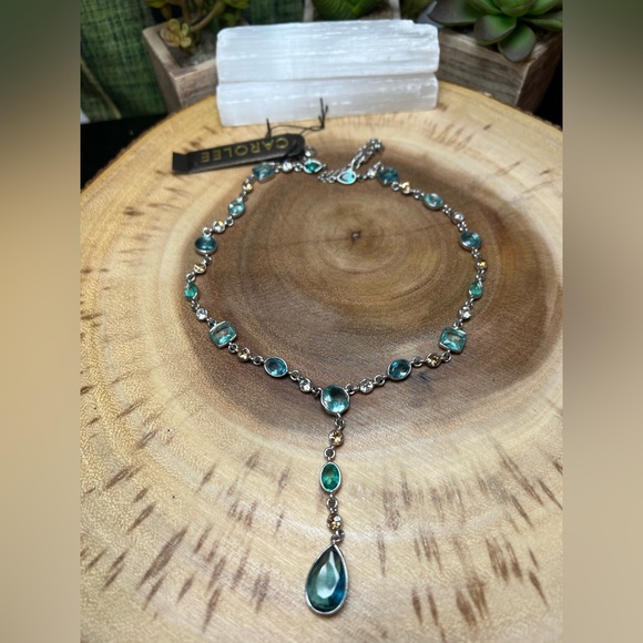 NWT Carolee Blue Crystal Y Necklace 💙✨ - Picture 3 of 6